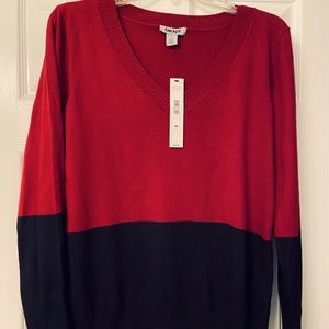 New DKNY women’s sweater maroon and black XL